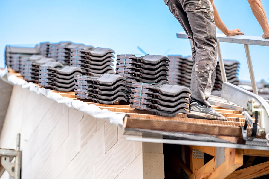 Roof Maintenance and Tile Roof Lifespan
